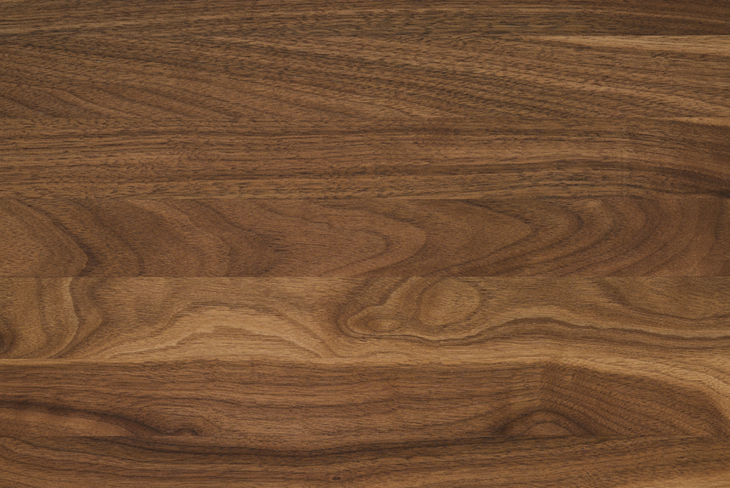 Lgith Walnut